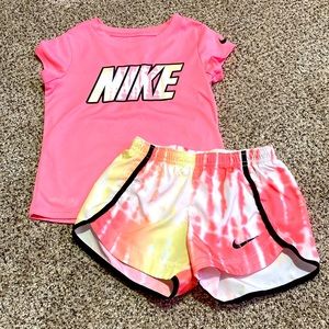 Nike orange and yellow matching set. Size 4.